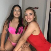 zoeandchloe21