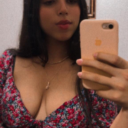 zoe_greenn