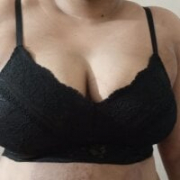 Cute-Laila20