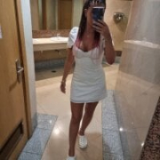 Cute_Busty_Crystal