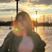 LeslySerna