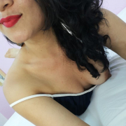Nina_tylor