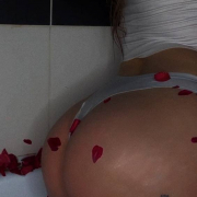 Dana_bzz