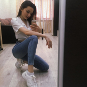 LinaFamous