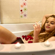 mia_abby_