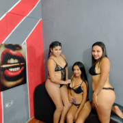 threesome_hot_sexy