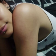 Dulce_nea_hot_