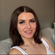 isha_rose