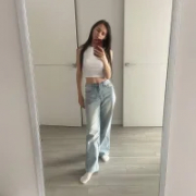 Oliviyaa_kiss_