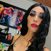 Adella_Pineda