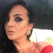 Nicolee