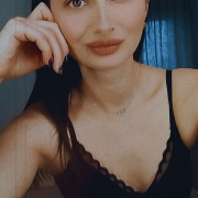 LadyBee222