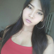 Mia_neal