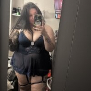 curvy_goddess_cleo