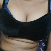 KHUSHI003
