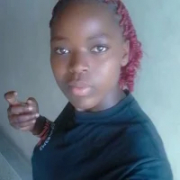 reina_cute