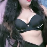 Sexy_Laila_01