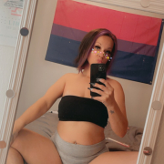 TiffSquirts69