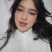 ariana_blue_r