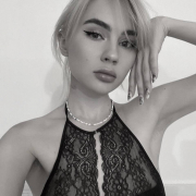 crazy_blonde