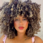 Kendra_curly