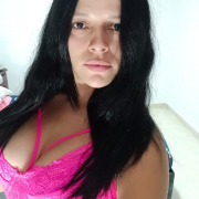 CurvySara1