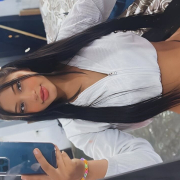 Estefani-