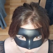 MaskGirl049