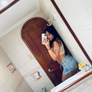 Sarah_Laurie