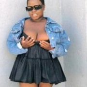 EbonyBigBoobz