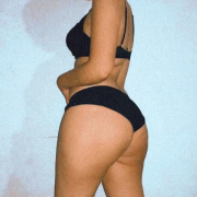 ariiana__