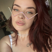 VikkiLuky