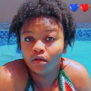 bigtitsqueen33