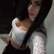 Ariana01