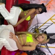 SOPHI_AND_ALEXA