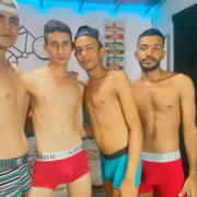 Wanna_Play11