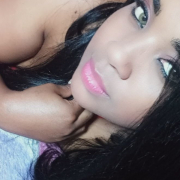 Selena_Brownx