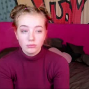 red_queenie