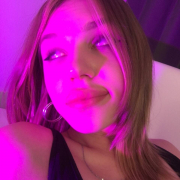ChloeMoreitz