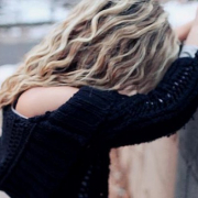Curly-Cutie