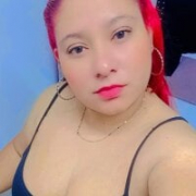 sara_red1