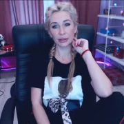 gabriellaa_