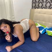 Katie_Angel09