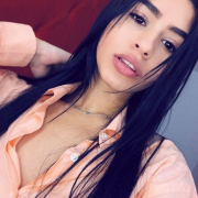 oriana_lewis