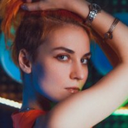 Rhea_Gray
