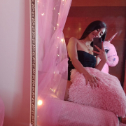 LINDAHOT_M