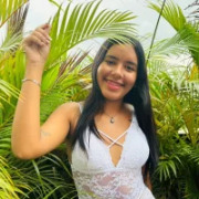 Sophy_Miller_