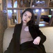 Emily_Arnold