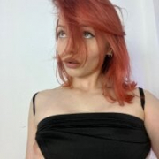 Mia_cardi