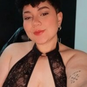 curly_cam_queen69